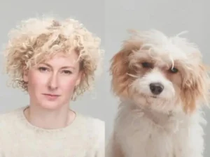 Perro y su dueño muestran expresiones similares que reflejan el vínculo entre humanos y mascotas.